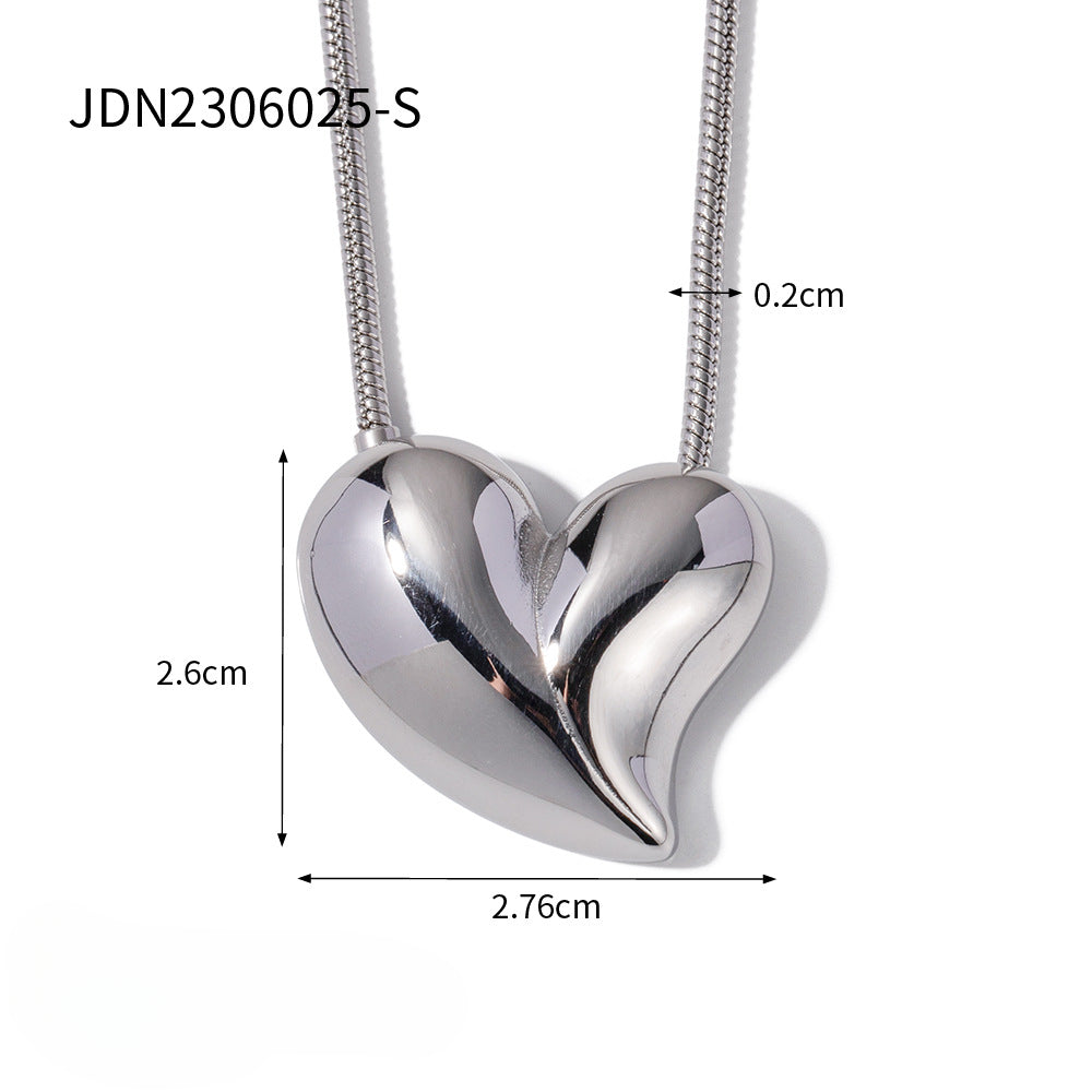 Wholesale 18K Gold Exaggerated Large Heart Shaped Stainless Steel Necklace